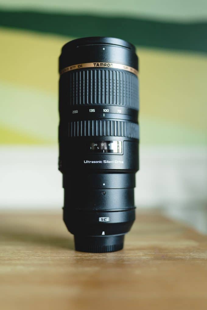 Image of a 70mm-200mm lens for lens comparison